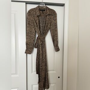 BGBG MAXAZRIA long sleeve button down slip dress